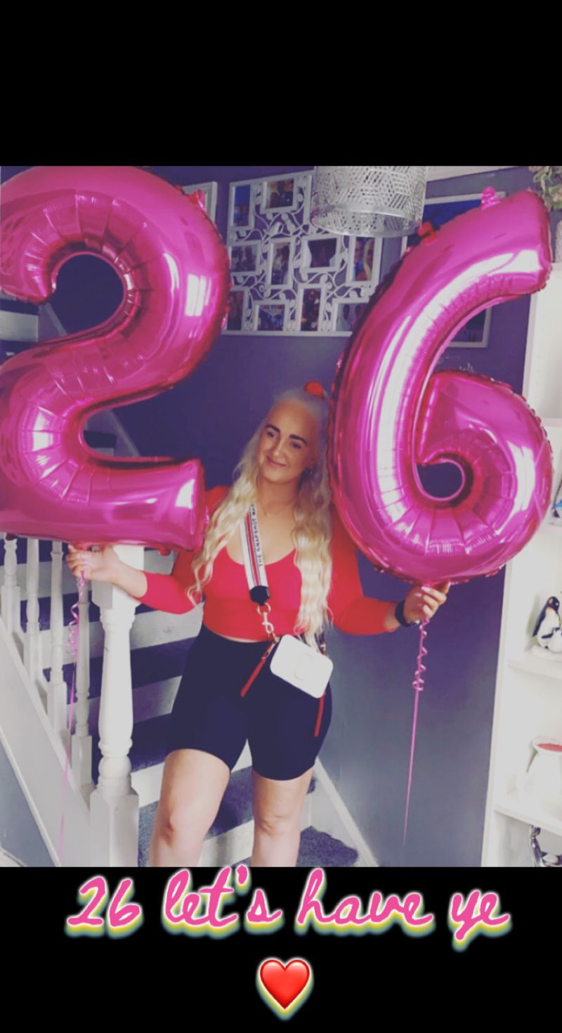 Laura_26