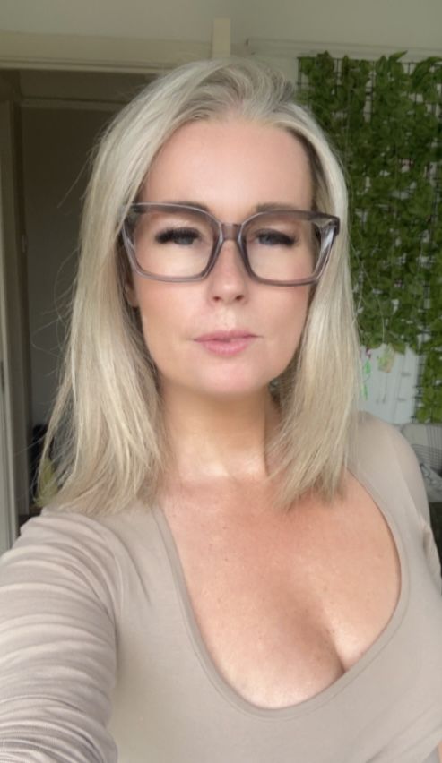 MichelleRedLady