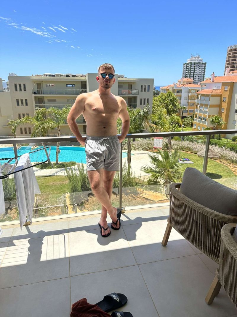 FunnyGuy25