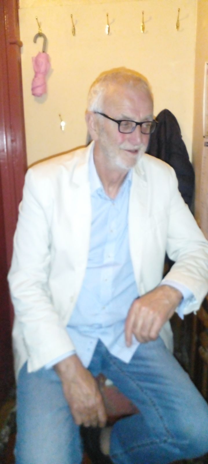 Ladvi