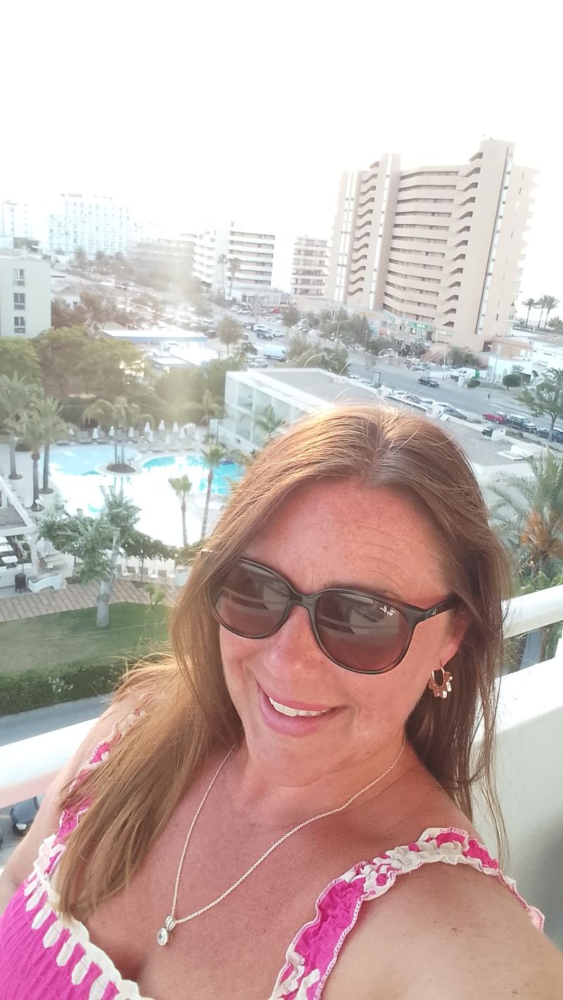 livvydxb